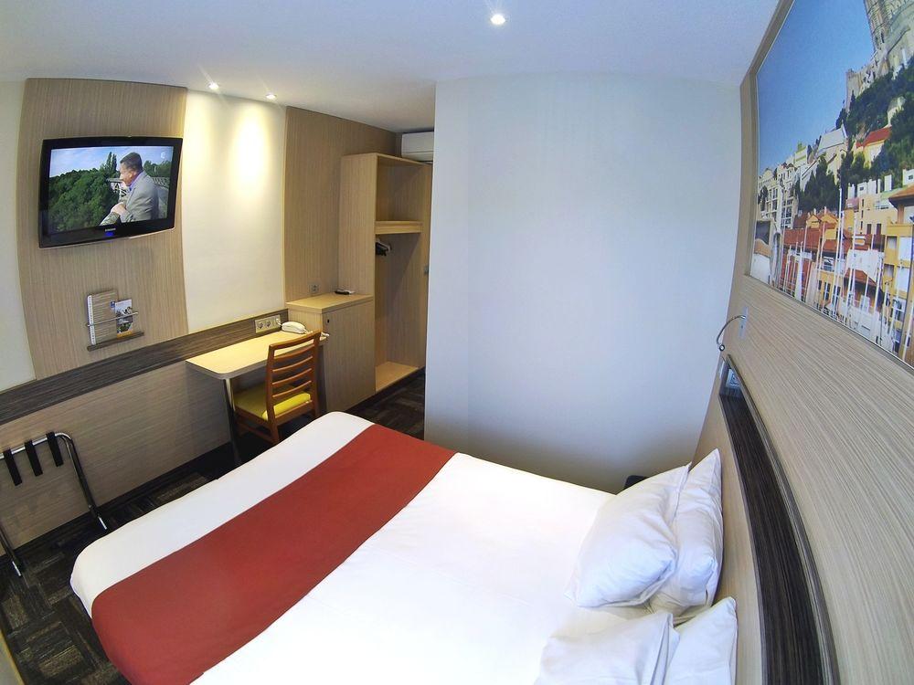 Greet Hotel Marseille Provence Aeroport Vitrolles  Eksteriør billede
