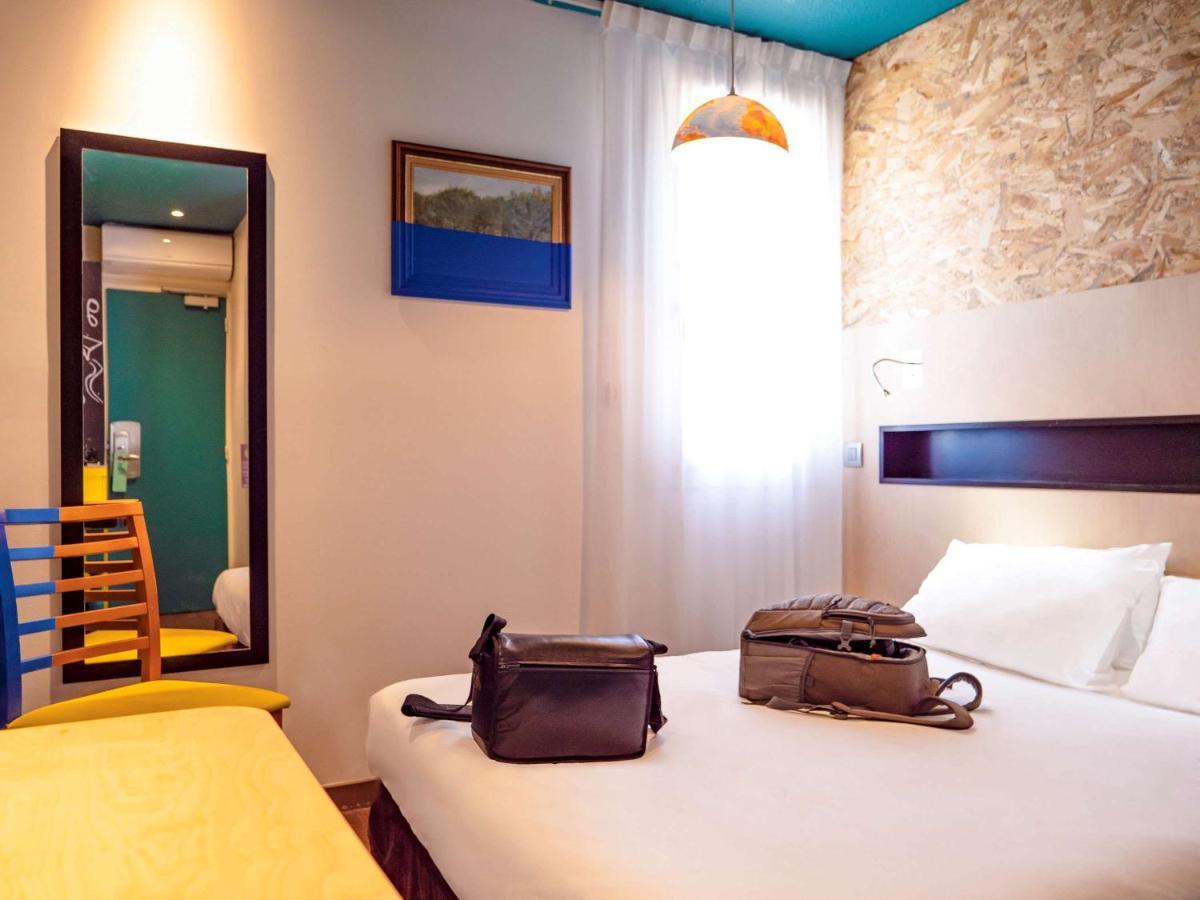 Greet Hotel Marseille Provence Aeroport Vitrolles  Eksteriør billede